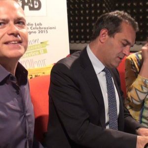 Il sindaco Luigi de Magistris ospite a Radio F2